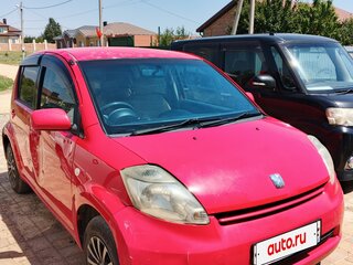 2004 Daihatsu Boon I, красный, 315000 рублей, вид 4