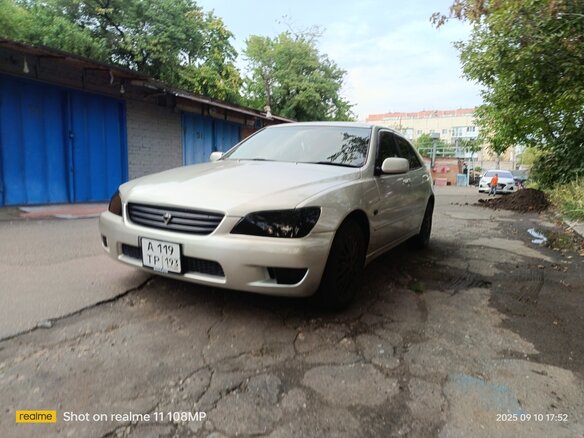 2000 Toyota Altezza, серебристый, 855000 рублей - вид 4