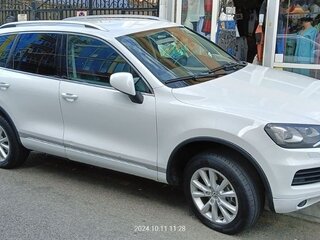 2012 Volkswagen Touareg II, белый, 1850000 рублей, вид 1