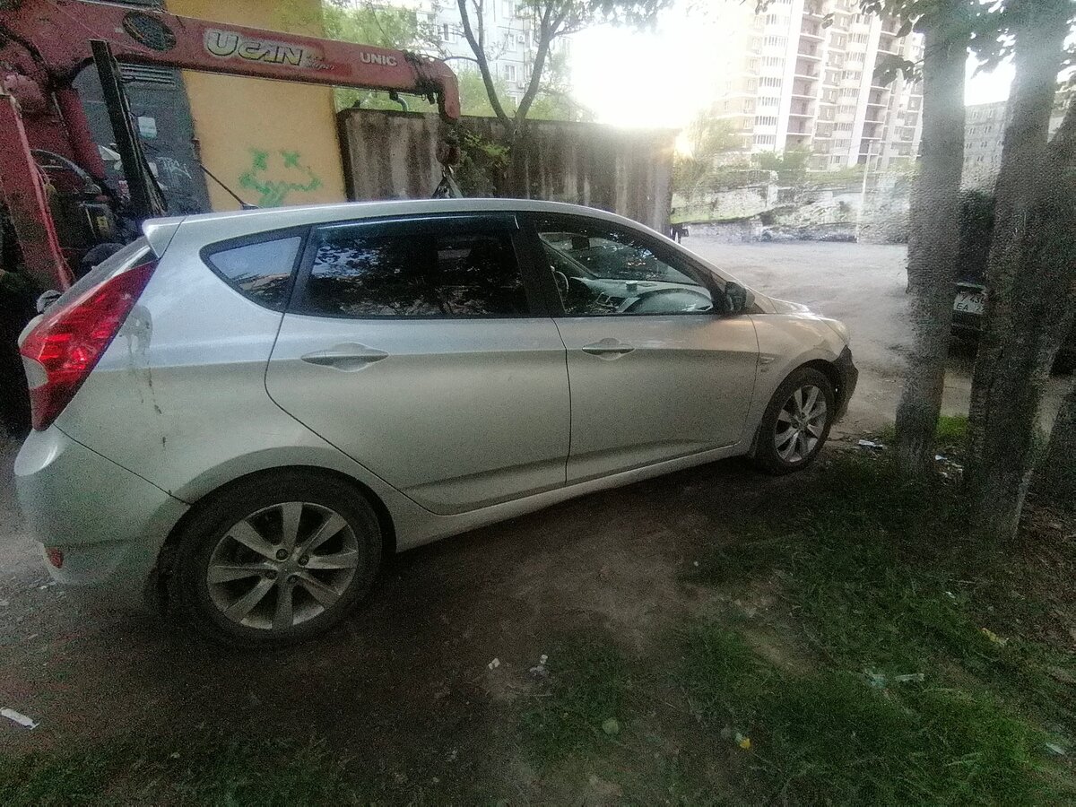 Открыть фотографии: Hyundai Solaris I