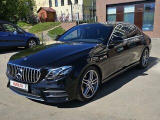 2017 Mercedes-Benz E-Класс 200 V (W213, S213, C238), чёрный, 3550000 рублей, вид 3
