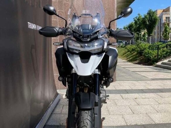 2025 Triumph Tiger 1200, серебристый, 2340000 рублей - вид 6