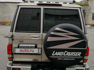 2014 Toyota Land Cruiser 76 70 Series Рестайлинг 1, золотистый, 6500000 рублей, вид 5