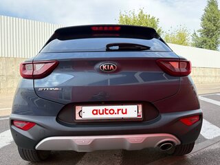 2020 Kia Stonic I, серый, 2000000 рублей, вид 3