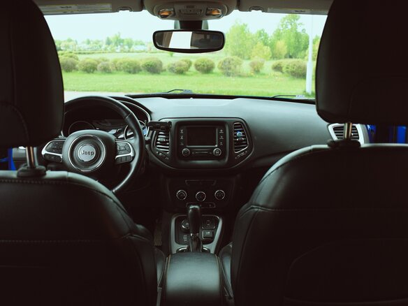 2018 Jeep Compass II, голубой, 2000000 рублей - вид 11