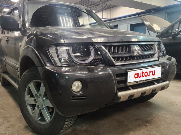 2004 Mitsubishi Pajero III Рестайлинг, чёрный, 1199000 рублей - вид 10