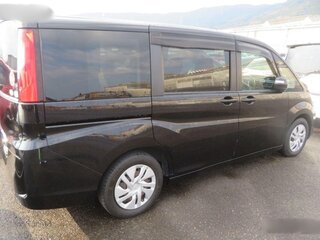 2015 Honda Stepwgn V, чёрный, 1750000 рублей, вид 3