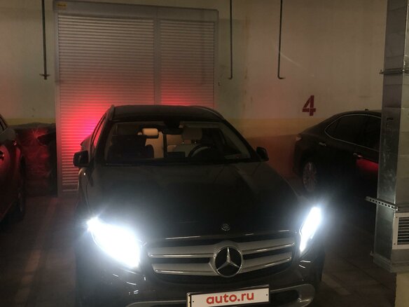 2014 Mercedes-Benz GLA 250 I (X156), коричневый - вид 3