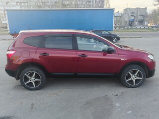 2013 Nissan Qashqai+2 I Рестайлинг, красный, 1350000 рублей, вид 3