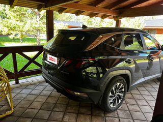 2022 Hyundai Tucson IV, чёрный, 4000000 рублей, вид 3