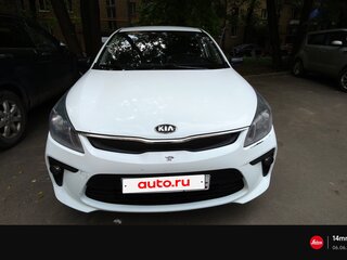 2018 Kia Rio IV, белый, 990000 рублей, вид 2