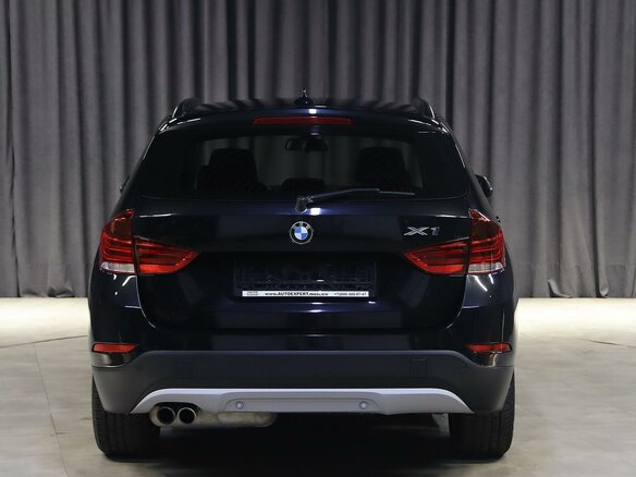 2014 BMW X1 20i I (E84) Рестайлинг, чёрный, 1149000 рублей - вид 12