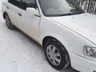 2000 Toyota Corolla VIII (E110) Рестайлинг, белый, 450000 рублей, вид 2