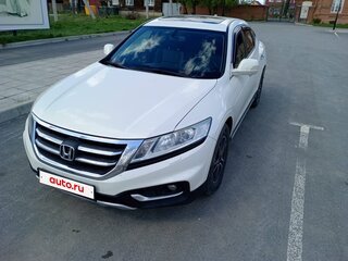 2013 Honda Crosstour I Рестайлинг, белый, 1600000 рублей, вид 2