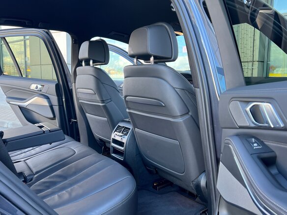 2019 BMW X5 30d IV (G05/G18), серый, 6850000 рублей - вид 16