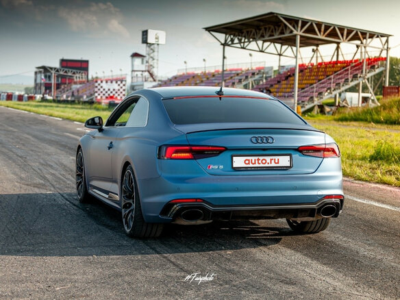 2018 Audi RS 5 II (F5), серый - вид 3
