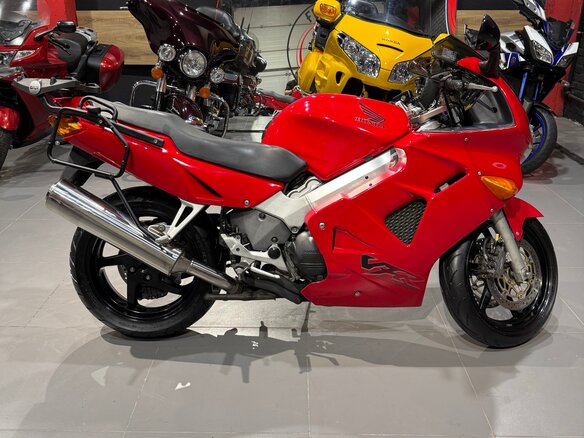 2000 Honda VFR 800, красный, 395000 рублей - вид 4