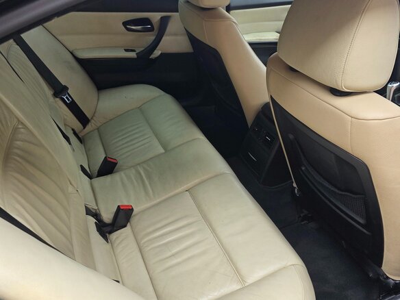 2007 BMW 3 серии 318i V (E90/E91/E92/E93), чёрный, 750000 рублей - вид 15