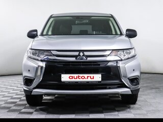 2018 Mitsubishi Outlander III Рестайлинг 2, серебристый, 1820000 рублей, вид 1