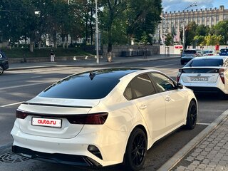 2022 Kia Cerato IV Рестайлинг, белый, 2500000 рублей, вид 5