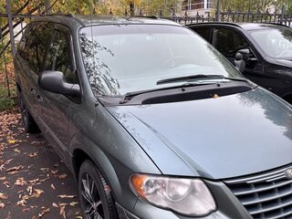 2005 Chrysler Town & Country IV Рестайлинг, серый, 870000 рублей, вид 2