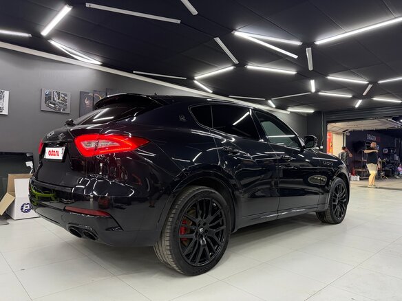 2017 Maserati Levante I, чёрный, 3200000 рублей - вид 2
