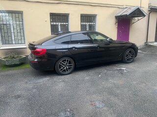 2019 BMW 3 серии Gran Turismo 320d xDrive VI (F3x) Рестайлинг, чёрный, 2850000 рублей, вид 4