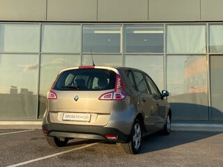 2011 Renault Scenic III, бежевый, 560000 рублей, вид 4