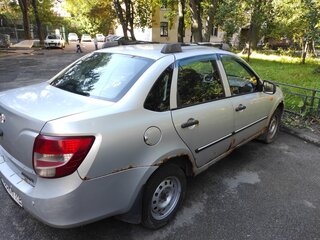 2012 Lada (ВАЗ) Granta I, серебристый, 175000 рублей, вид 2
