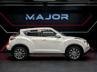 2017 Nissan Juke I Рестайлинг, белый, 1580000 рублей, вид 4