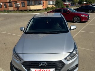 2019 Hyundai Solaris II, серебристый, 1450000 рублей, вид 1