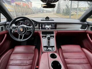 2017 Porsche Panamera 4S II, чёрный, 5700000 рублей, вид 3