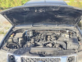 2010 Nissan Navara (Frontier) III (D40) Рестайлинг, чёрный, 450000 рублей, вид 4