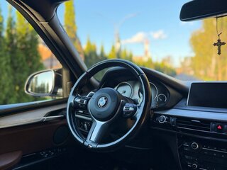 2016 BMW X5 40d III (F15), белый, 3800000 рублей, вид 5