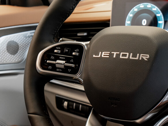 2026 Jetour X70+ I Рестайлинг, белый, 3399000 рублей - вид 16