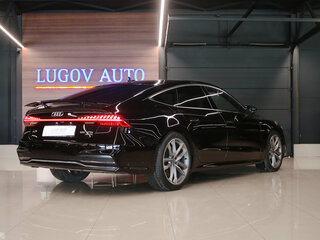 2021 Audi A7 55 TFSI II (4K), чёрный, 7100000 рублей, вид 4