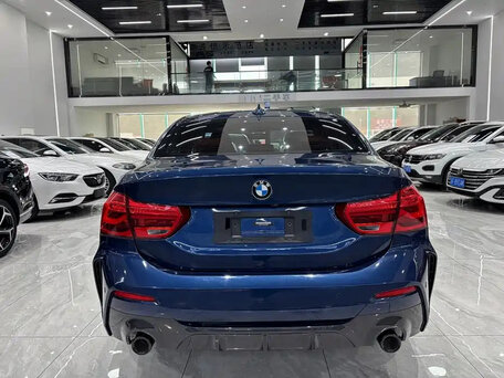 2022 BMW 1 серии 120i III (F52) Рестайлинг, синий, 1780000 рублей, вид 5