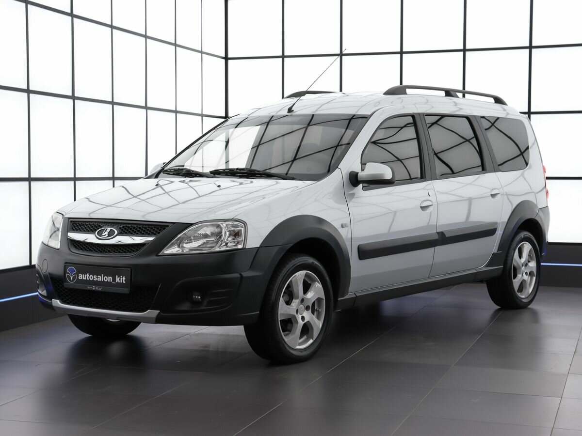 Открыть фотографии: Lada (ВАЗ) Largus I