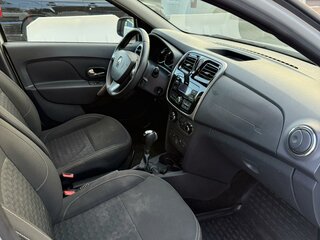 2017 Renault Sandero II, белый, 670000 рублей, вид 5