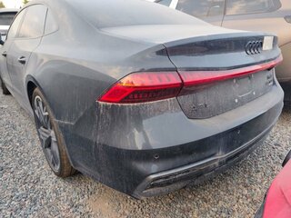 2026 Audi A7 L 45 TFSI II (4K), чёрный, 6890000 рублей, вид 4