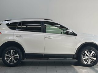 2015 Toyota RAV4 IV (XA40) Рестайлинг, белый, 2340000 рублей, вид 4