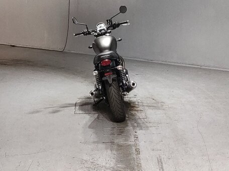 2023 Triumph Speed Twin, серый, 772000 рублей, вид 4