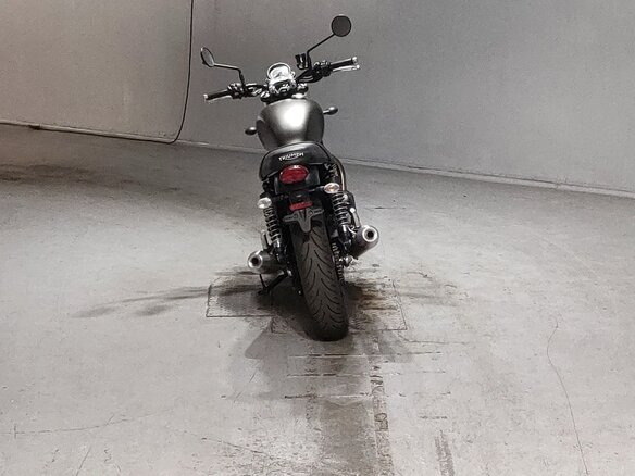 2023 Triumph Speed Twin, серый, 772000 рублей - вид 3