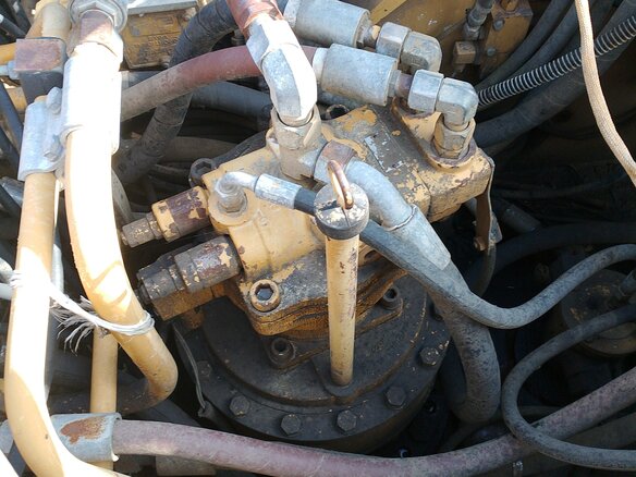 1996 Caterpillar 325, жёлтый, 2250000 рублей - вид 11