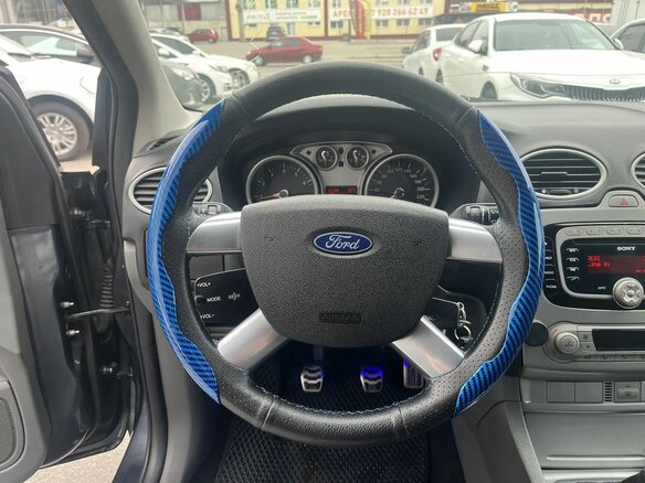 2010 Ford Focus II Рестайлинг, серый, 739000 рублей - вид 13