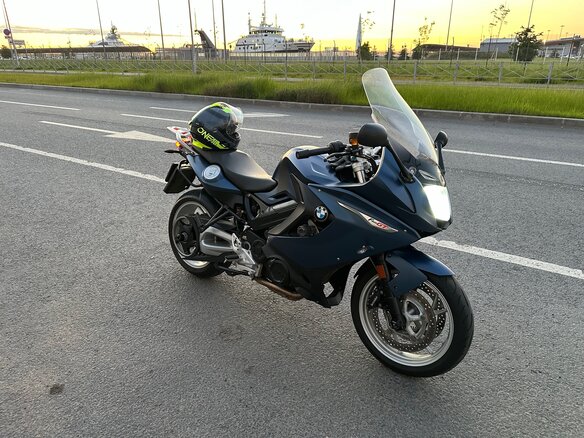 2019 BMW F 800 GT, фиолетовый, 690000 рублей - вид 4