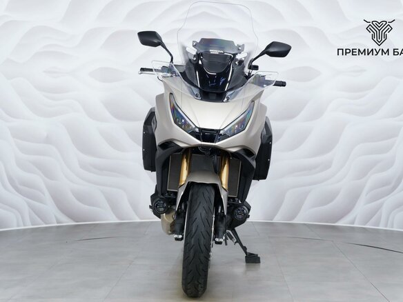 2025 Honda NT1100, серый, 1827000 рублей - вид 3