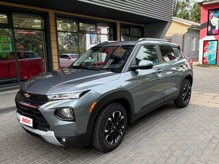 2021 Chevrolet TrailBlazer III, серый, 1360000 рублей, вид 1