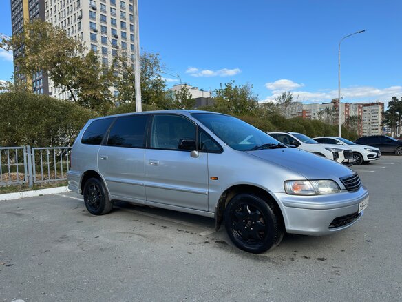 1998 Honda Odyssey I, серый, 340000 рублей - вид 2