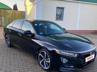 2020 Honda Accord X Рестайлинг, чёрный, 1950000 рублей, вид 2